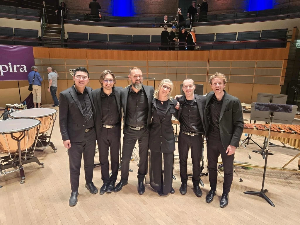 Jacob Kryger performing percussion